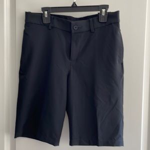 Boys’ Nike Black Golf Shorts Youth Large Flex Fit  with Dri Fit Technology NWTs
